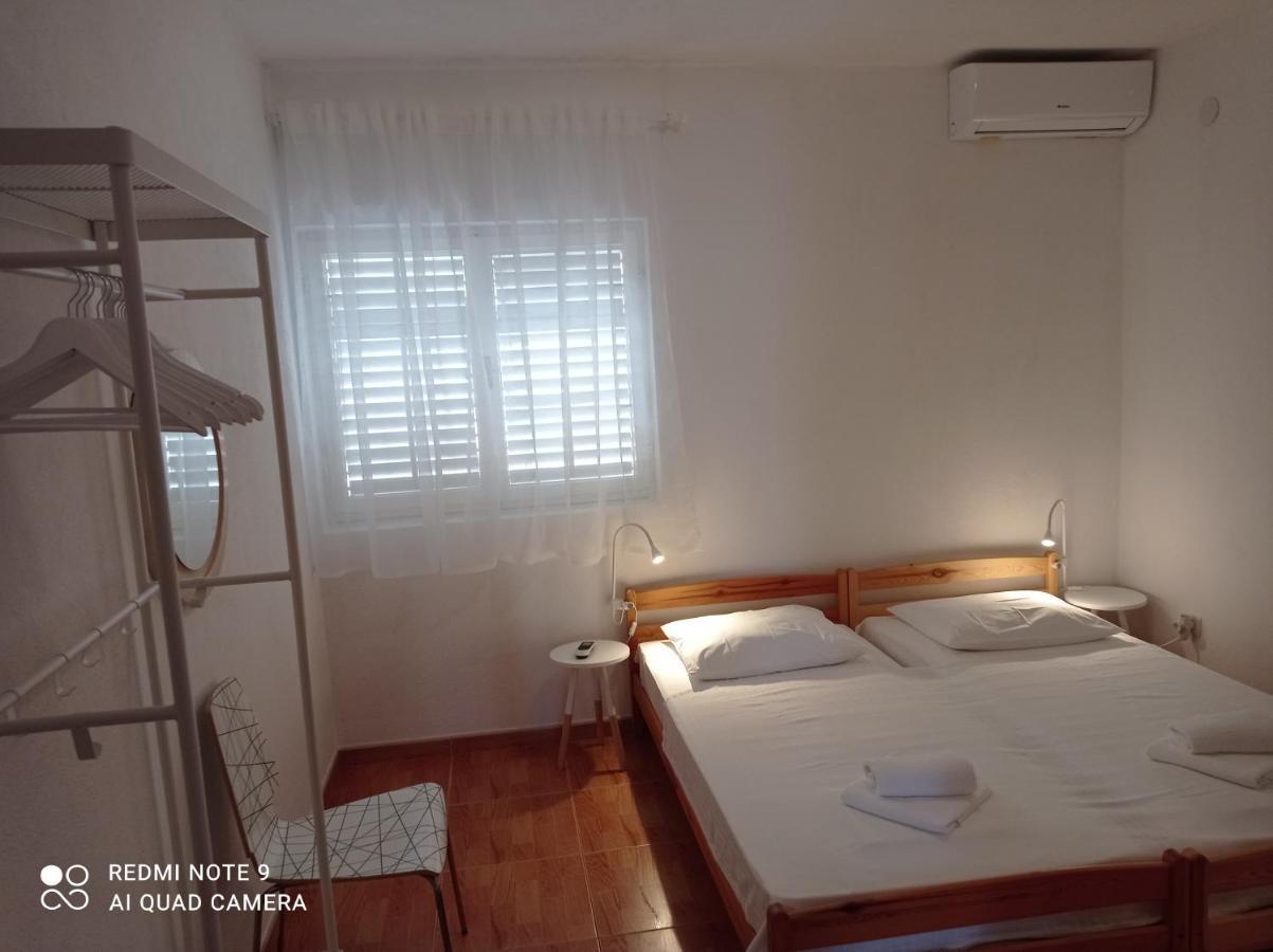 Apartments Angela Makarska Exterior foto
